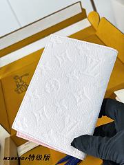 Louis Vuitton Passport Cover Monogram Empreinte Leather White - 2