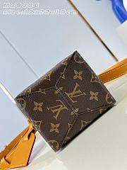 Louis Vuitton Milk Bag Monogram Canvas material - 4