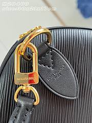 Louis Vuitton Speedy Soft 30 Cowhide leather in black - 3