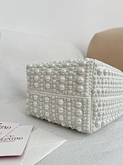 Valentino Pearl top-handle clutch bag - 6
