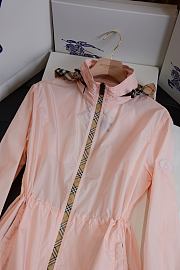 Burberry Short Nylon Blackpool Parka Pink - 5