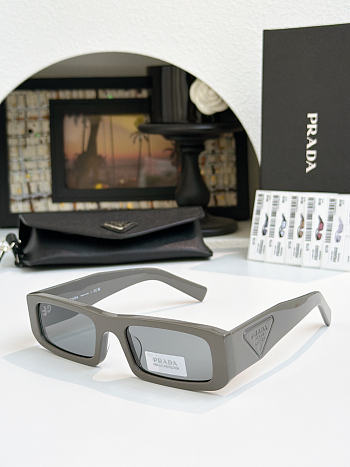 Prada OPR D09SD Sunglasses