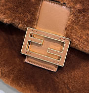 Fendi Mamma Baguette Mini Brown shearling bag - 2