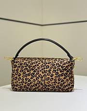 Fendi Baguette Printed cavallino calfskin bag brown size 27 cm - 5
