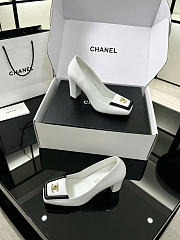 Chanel Turnlock Square Toe Pumps / Flats Ivory 90mm - 2