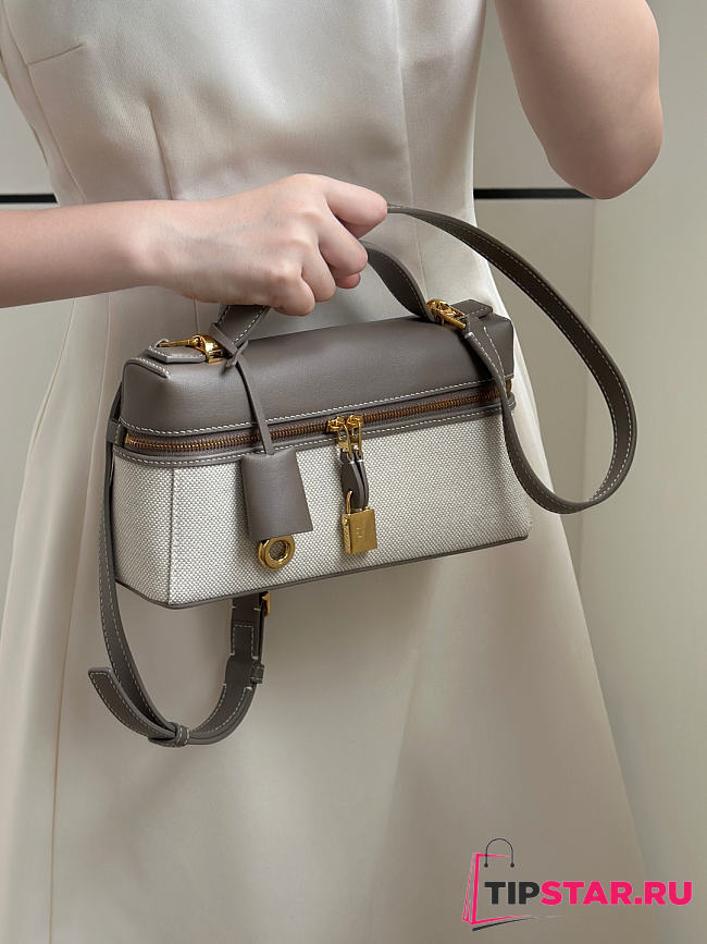 Loro Piana Extra Bag L23 Lunch Box Bag Taupe Grey - 1