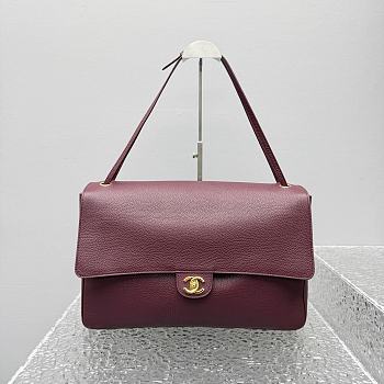 Chanel 38 Spring-Summer 2026 Gold Hardware Maxi Flap Bag In Burgundy