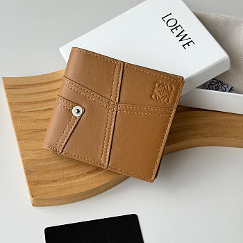 Loewe Panta logo-debossed Wallet In Brown