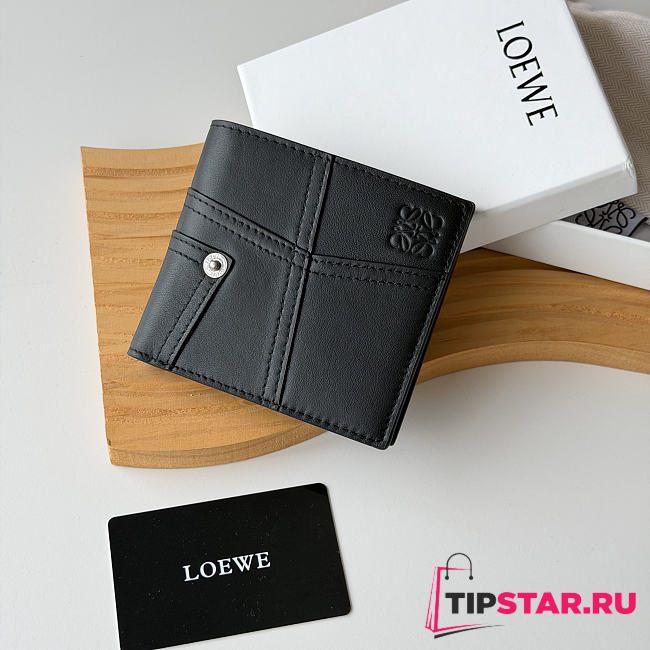 Loewe Panta logo-debossed Wallet In Black - 1