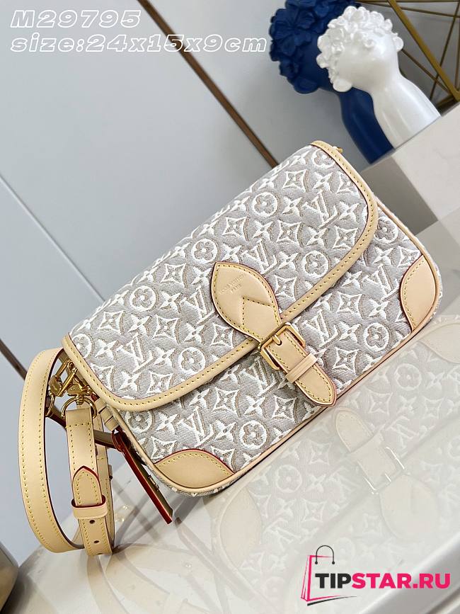 Louis Vuitton Diane PM Monogram Emblème M29795 - 1