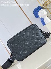 Louis Vuitton Alpha Messenger Bag In Black - 3