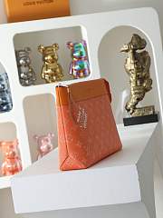Louis Vuitton Pochette Voyage Souple Monogram Shadow Orange - 5