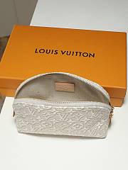 Louis Vuitton Pochette Cosmétique PM Peuplier Beige - 2