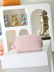 Louis Vuitton Pochette Cosmétique PM Rose Ruban - 5