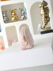 Louis Vuitton Pochette Cosmétique PM Rose Ruban - 4