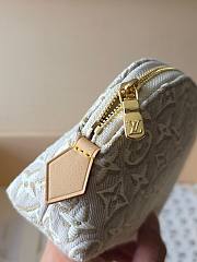 Louis Vuitton Pochette Cosmétique PM Peuplier Beige M2A320 - 5