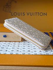 Louis Vuitton Zippy Wallet Monogram Emblème Peuplier - 5