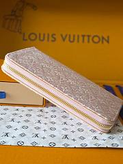 Louis Vuitton Zippy Wallet Monogram Rose Ruby Pink - 6