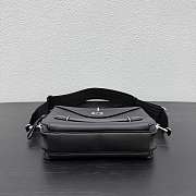 Balenciaga Le 7 Cube Messenger Bag Small in black grained calfskin - 6