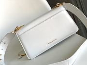 Bvlgari Serpenti East-West Maxi Chain In White - 3