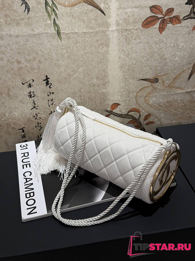 Chanel White Velvet Quilted Round Logo Tassel Bucket Bag - 1
