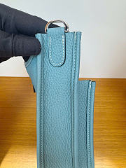 Hermes Taurillon Clemence Evelyne TPM New Blue Jean - 6