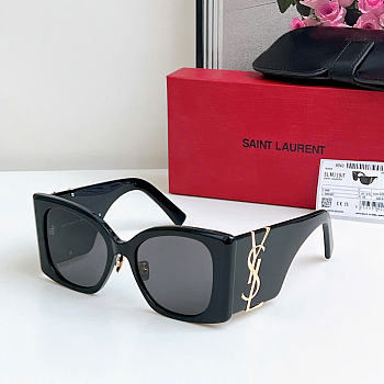 Ysl Saint Laurent Eyewear Blaze cat-eye Sunglasses Black