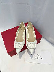 Valentino VLogo Signature Patent Leather Pointed-Toe Pumps Ivory - 4