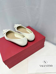 Valentino VLogo Signature Patent Leather Pointed-Toe Pumps Ivory - 3
