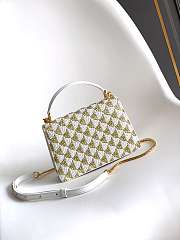 Bvlgari Serpenti Forever Day-to-Night Shoulder Bag In Gold - 5