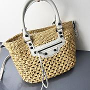 Balenciaga Women's Le City Basket Small in Natural/white - 4