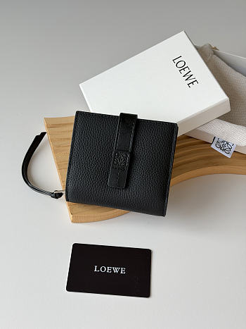 Loewe Leather Vertical Wallet Black