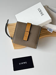 Loewe Leather Vertical Wallet Gray - 1