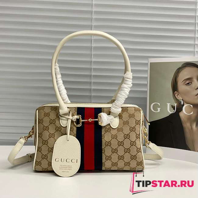 Gucci 28 Borsetto boston bag sand and white GG canvas - 1