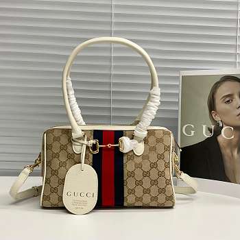 Gucci 28 Borsetto boston bag sand and white GG canvas