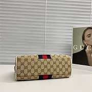 Gucci 28 Borsetto boston bag sand and white GG canvas - 3