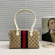 Gucci 28 Borsetto boston bag sand and white GG canvas - 2