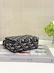 Dior Bag with zipper and shoulder strap black - 2