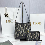 Dior Small Médaillon Bucket Bag Blue Dior Oblique Jacquard - 1