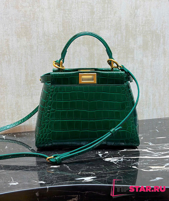 Fendi Peekaboo Mini Precious skin in green - 1
