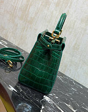 Fendi Peekaboo Mini Precious skin in green - 4