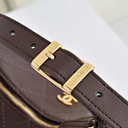 Chanel Clutch bag with chain Lambskin & gold-effect metal brown - 5
