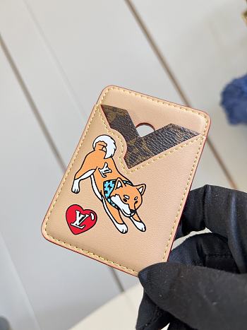 Louis Vuitton Porte-Cartes Magnet Monogram Pets Beige