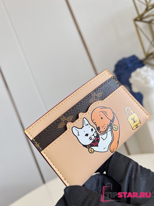 Louis Vuitton Bosch Card Holder Beige with Monogram Pets pattern - 1