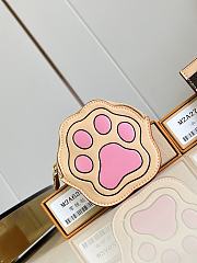Louis Vuitton Paw Coin Pouch Monogram Pets Beige - 1