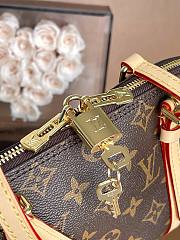Louis Vuitton Squire East West bag Monogram Brown Canvas - 3