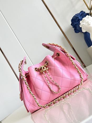 Chanel Mini 25 Hobo Bag Caviar In Pastel Pink