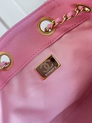 Chanel Mini 25 Hobo Bag Caviar In Pastel Pink - 5