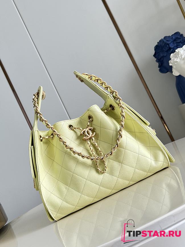 Chanel Small 25 Hobo Bag Caviar In Pastel Yellow - 1