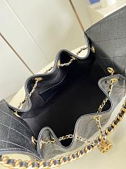 Chanel Small 25 Hobo Bag Caviar In Black - 4